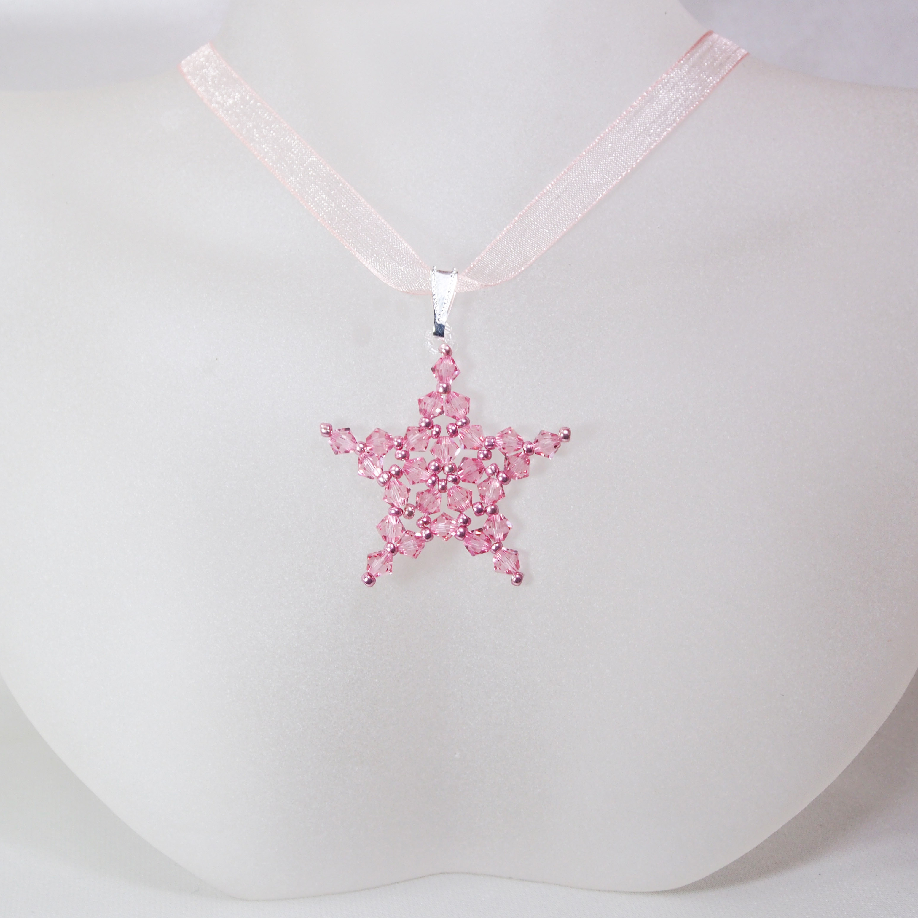 Short necklace
